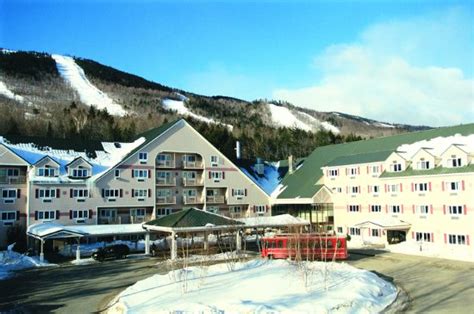 Sunday river resort newry - Maine Residents receive discounted rates on lift tickets on select Tuesdays and Sundays throughout the season, as well as special lodging rates at the Snow Cap Inn. One-day lift tickets for adults start at just $79when purchased in advance, and lodging rates from $109Sunday - Tuesday nights, with select special rates and dates also available ... 